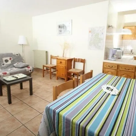 House Le Grenache Holiday home *